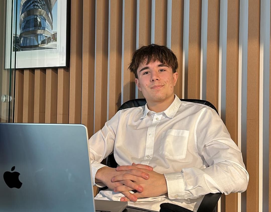 Florent Ghizzoni, PDG d'Ikovaline, expert en transformation numérique et marketing digital